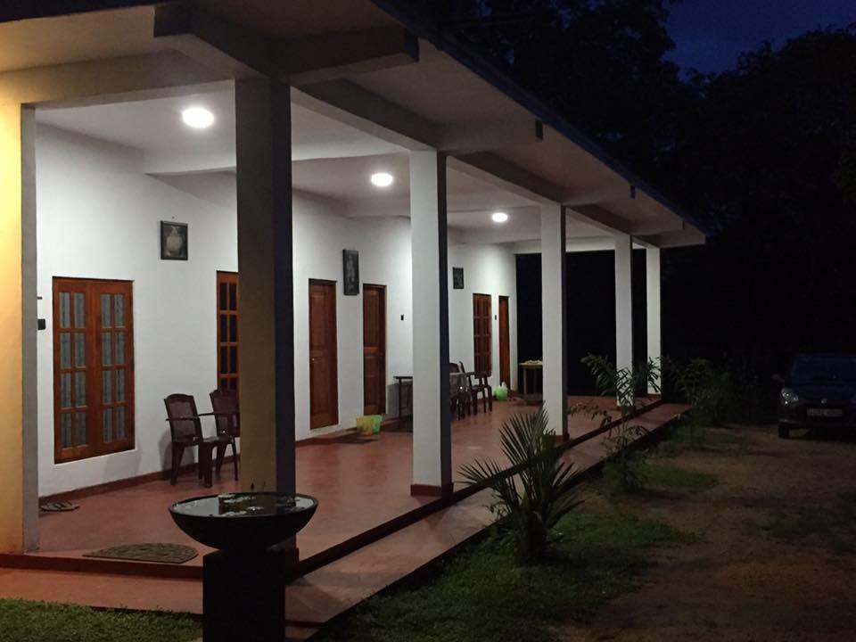 Punkalasa Tourist Lodge Anuradhapura Kültér fotó