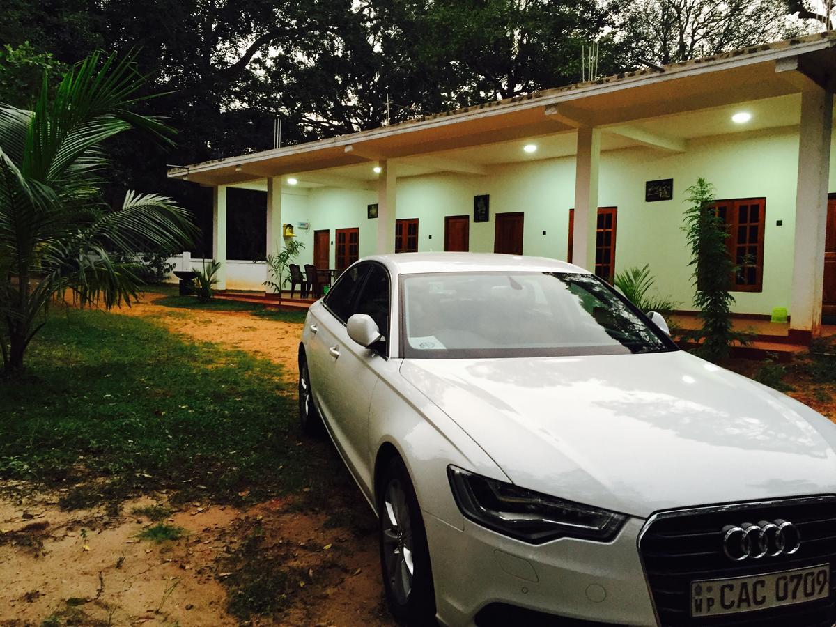 Punkalasa Tourist Lodge Anuradhapura Kültér fotó