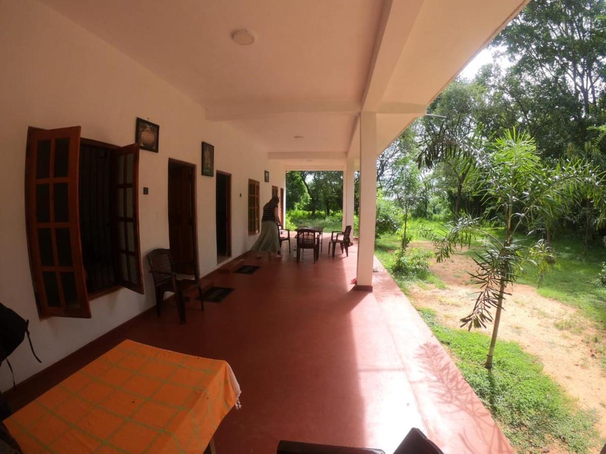 Punkalasa Tourist Lodge Anuradhapura Kültér fotó