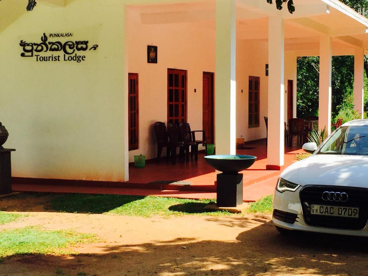 Punkalasa Tourist Lodge Anuradhapura Kültér fotó